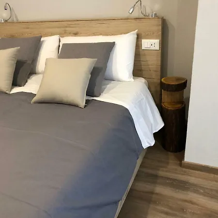 Lägenhet Petite Maison A 50 Passi Dalla Funivia !!! *