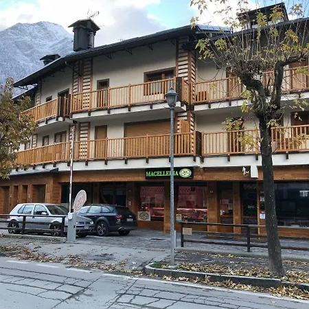 Petite Maison A 50 Passi Dalla Funivia !!! Courmayeur