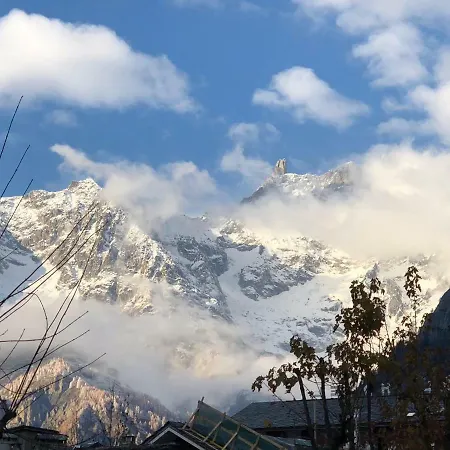 Petite Maison A 50 Passi Dalla Funivia !!! * Courmayeur